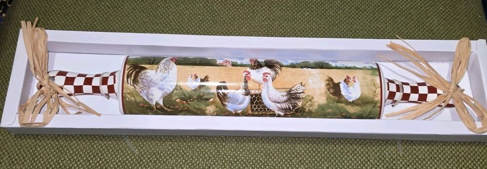 Ceramic Decorative Wall Hanging Rolling Pin Chickens decorative box rustic